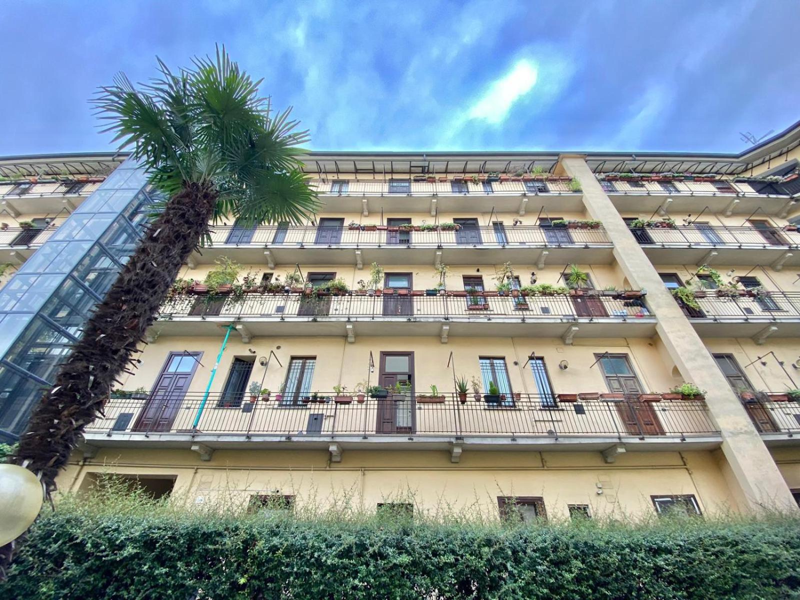 Grazioso Appartamento Nel Cuore Del Tran Tran Di Milano, Perfetto Per Amici E Famiglie, Vicino A Metropolitana Exterior foto